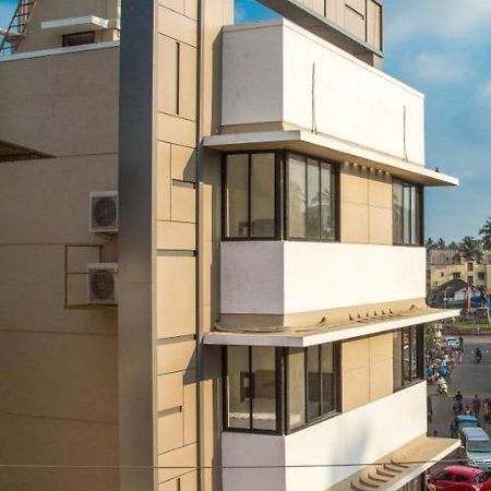 Hotel Nirvana Алибаг Экстерьер фото
